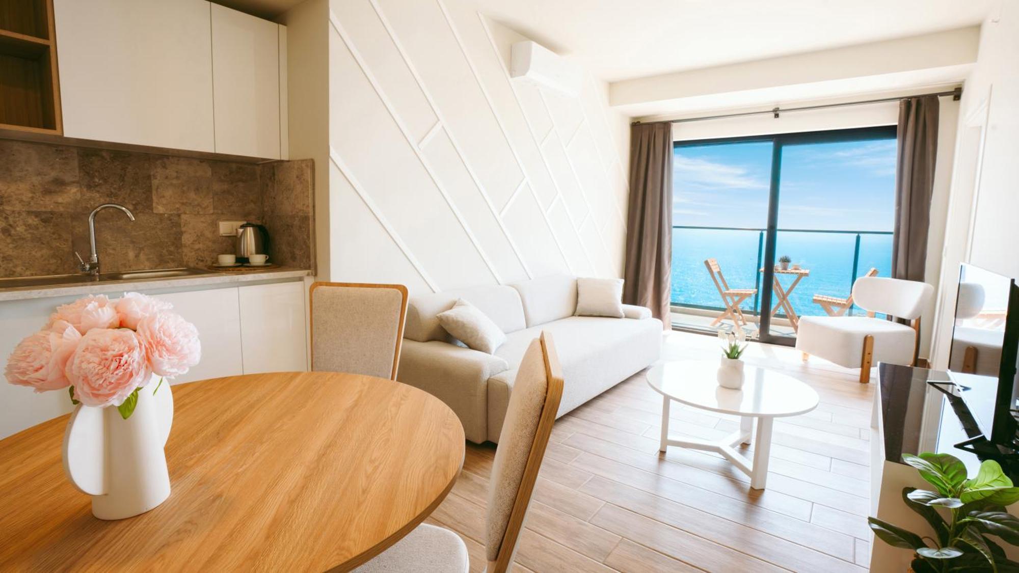 Athena Premium Hotels Erdemli Bagian luar foto